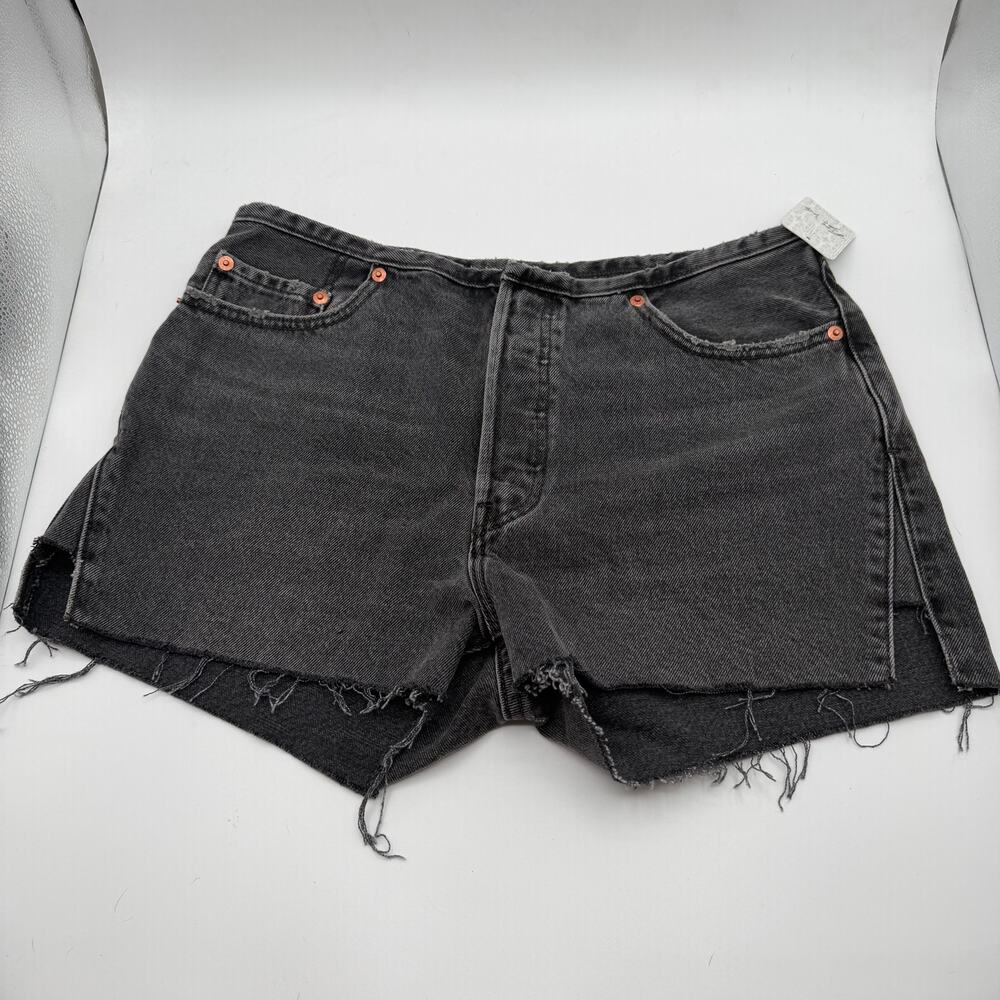 Levi's 501 Original Denim Shorts Black Washed Frayed Cutoff Size 29